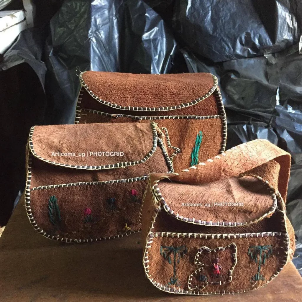 Olubugo is a kiganda name for bark cloth.