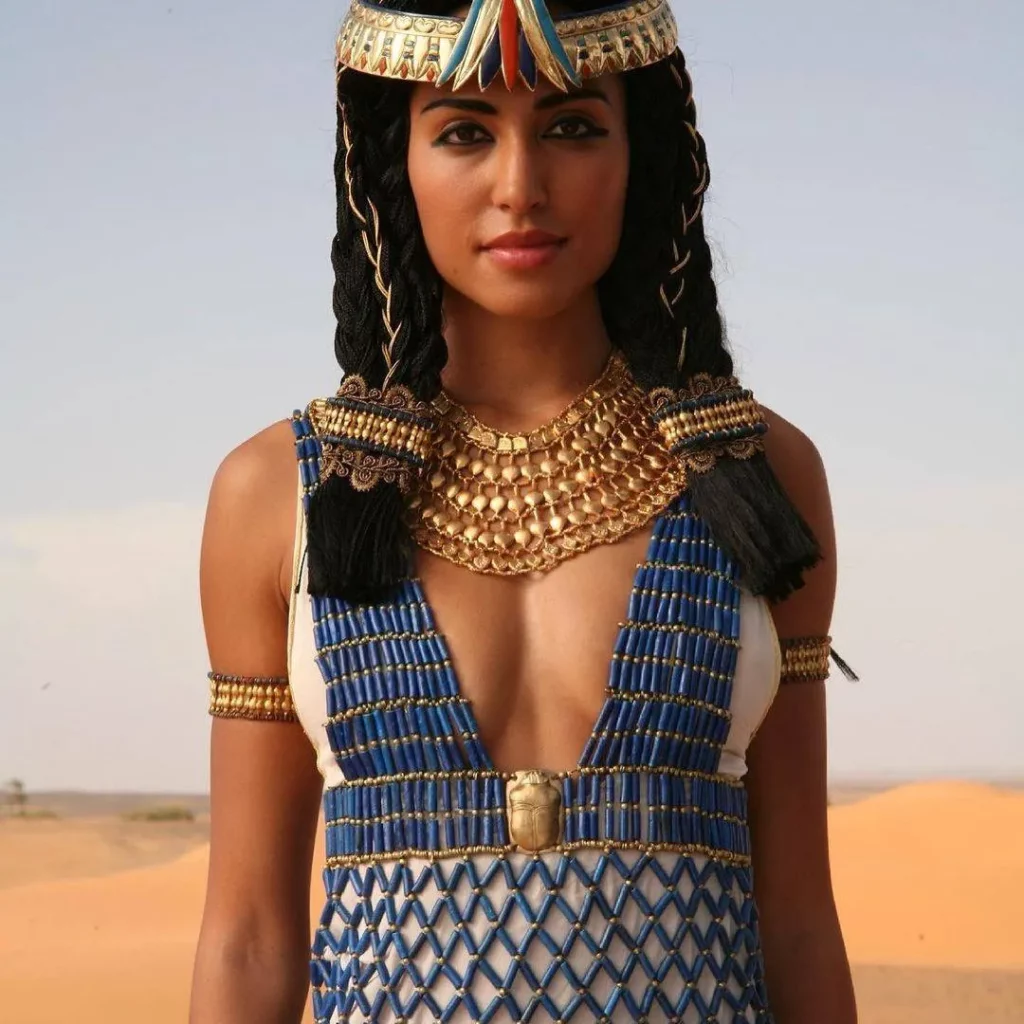 
Ancient And Traditional Clothing