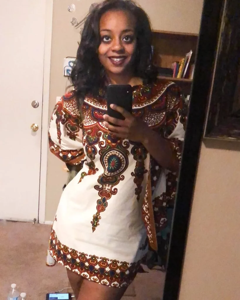 
What is Egypt's traditional clothing