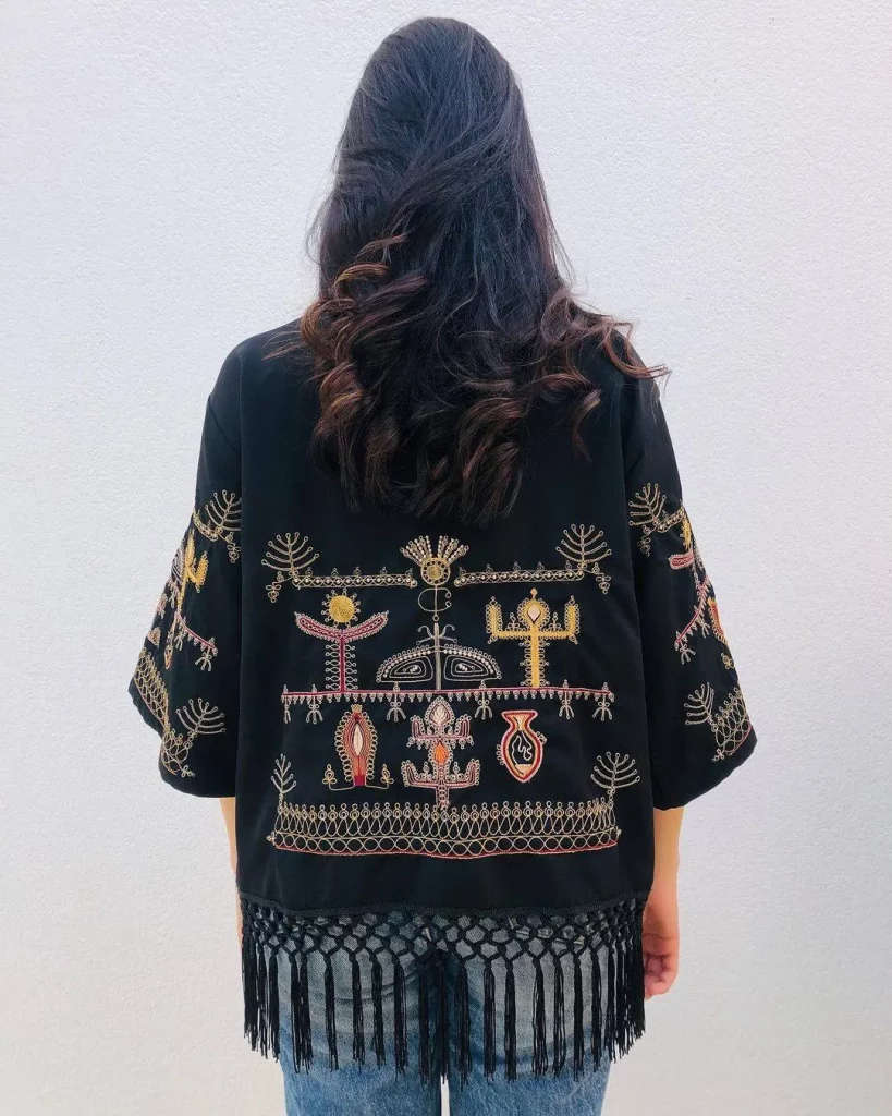 Woman's Mantle (Bakhnoug)