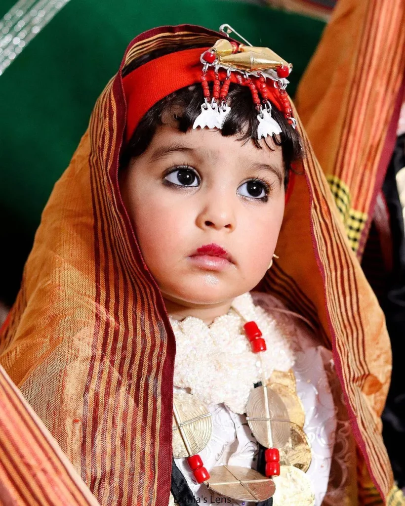 libya-Tripoli in the western coast,Benghazi to the east and Fessian 