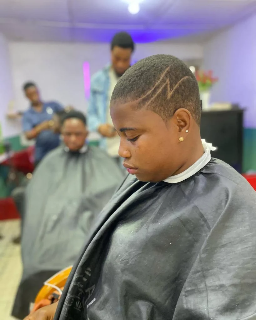 Cute Short Haircuts & Hairstyles for Black Women