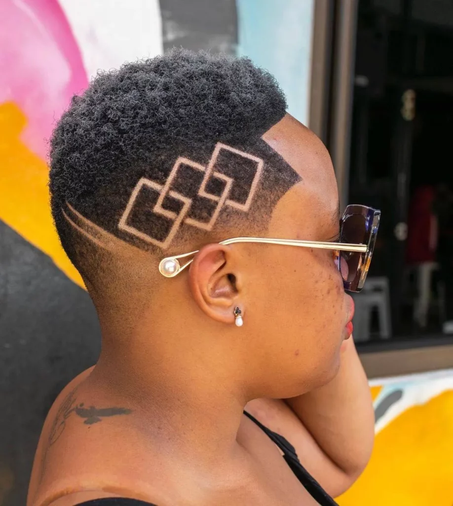 Ladies Haircut style photo