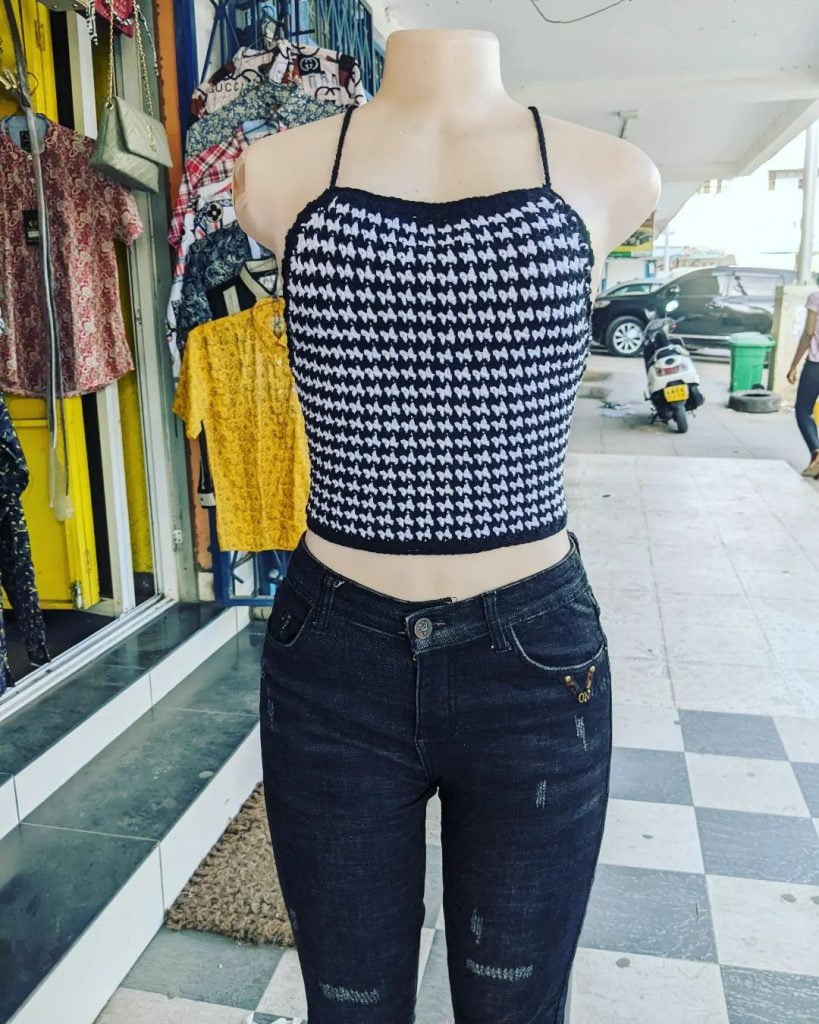 A GUIDE TO WEARING CROCHET TOP