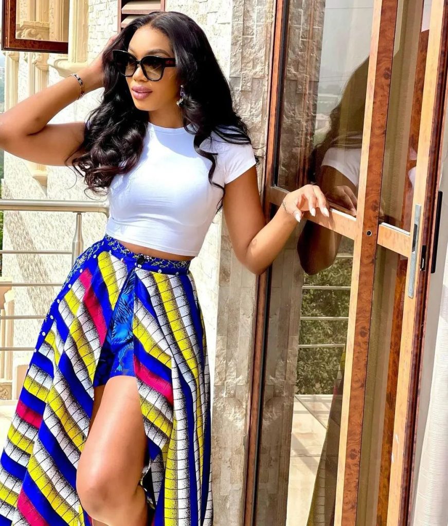 ways to mix ankara and plain fabrics