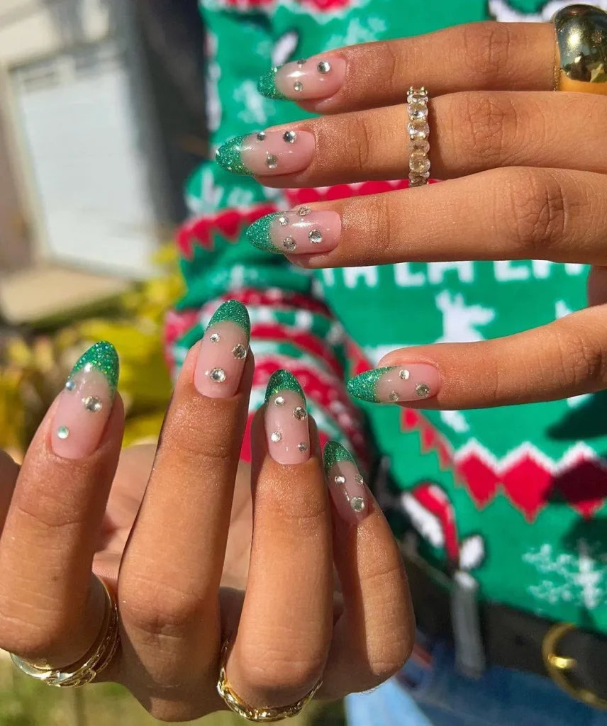 gel polish nail design for winter