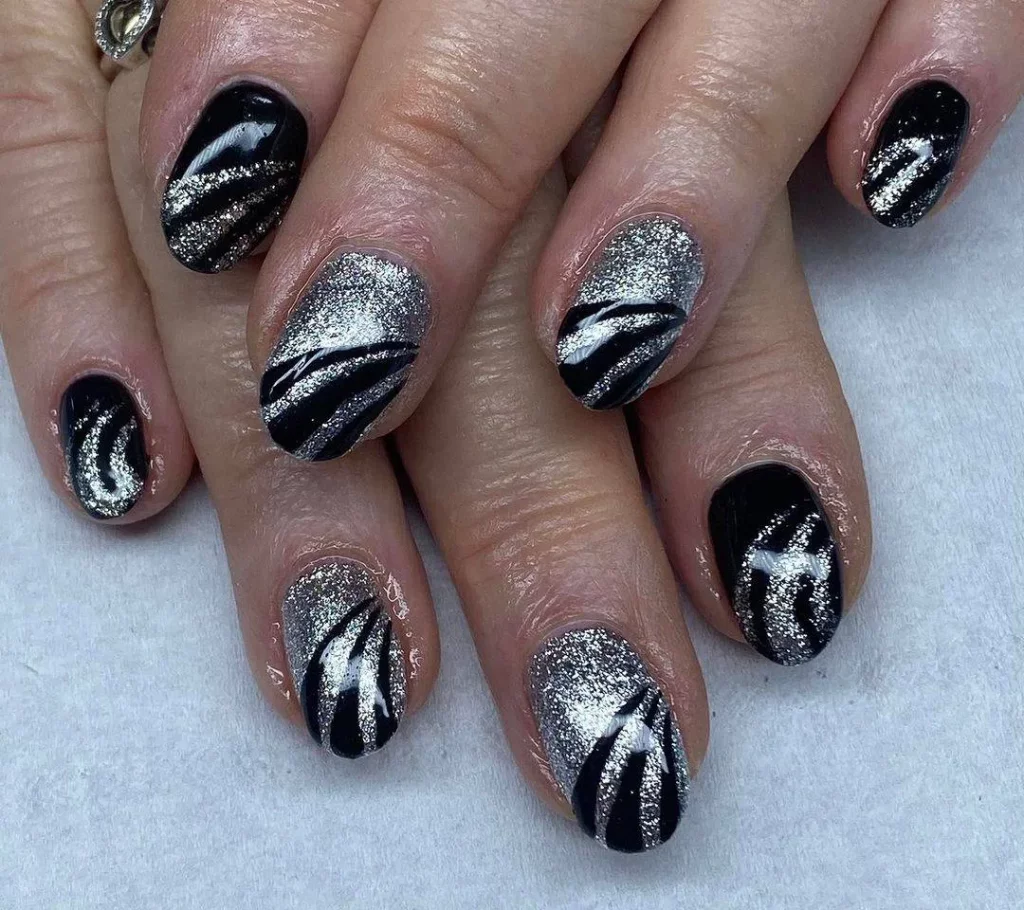 DIY Silver Nail Designs 