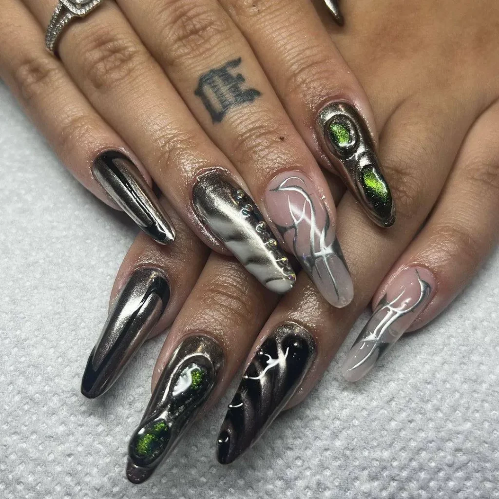 Unique Silver Nail Design Ideas 