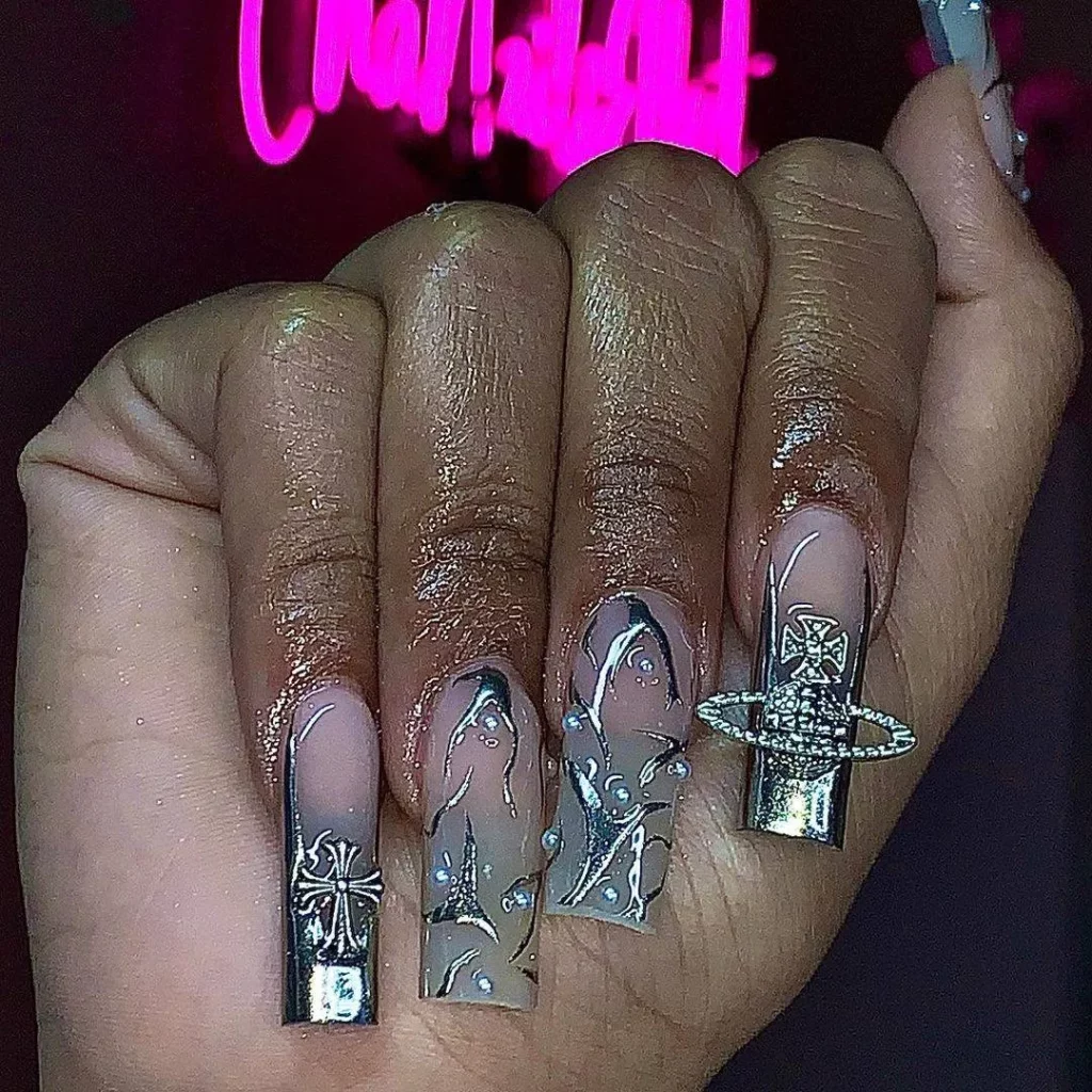 Abstract Silver Nail Design Ideas 