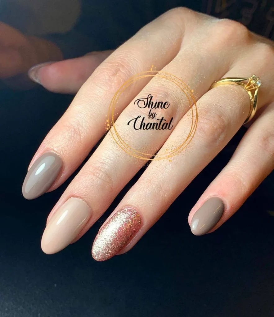 stiletto taupe nail designs