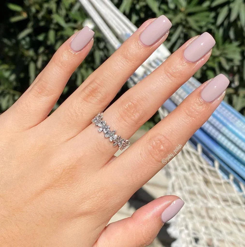 creative taupe nail designs