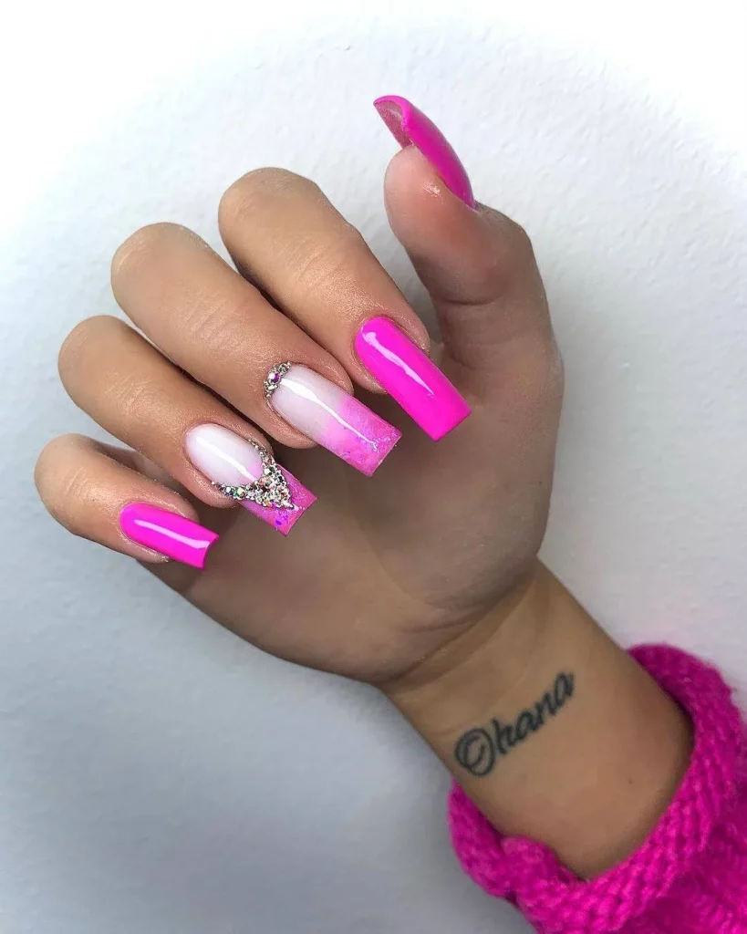 gradient nail art