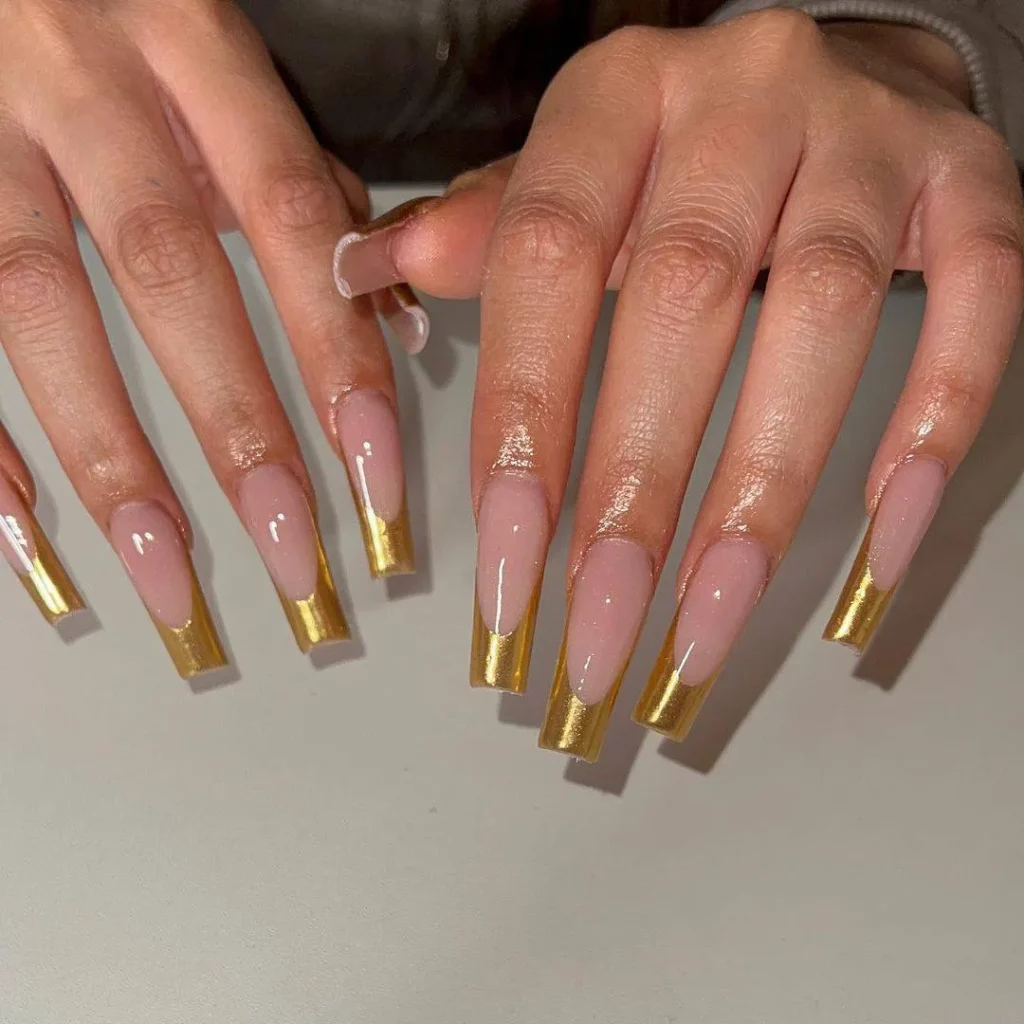 dip dye nail design"