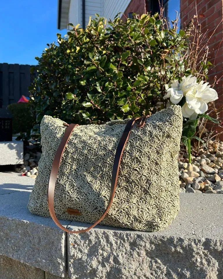 Upcycled tote bag ideas - Boho tote bag designs