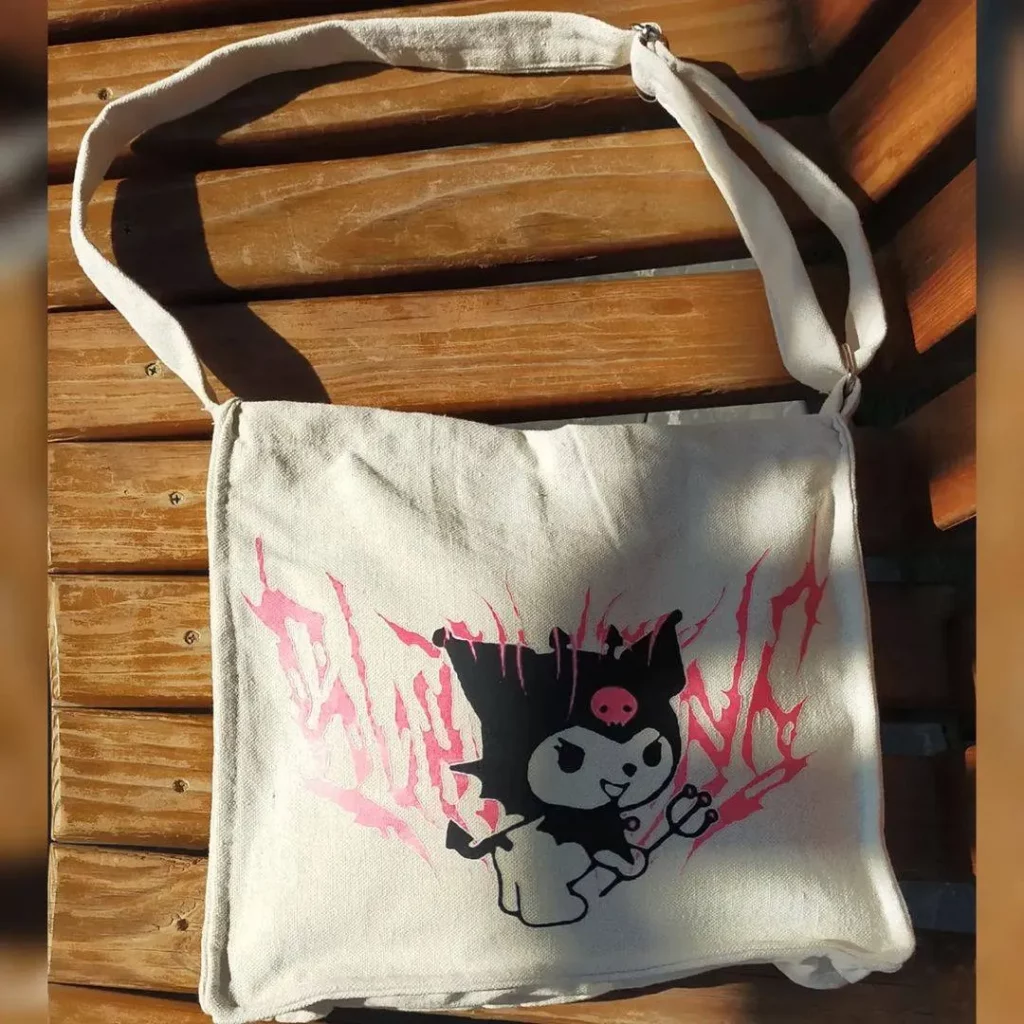 Patterned tote bag designs
