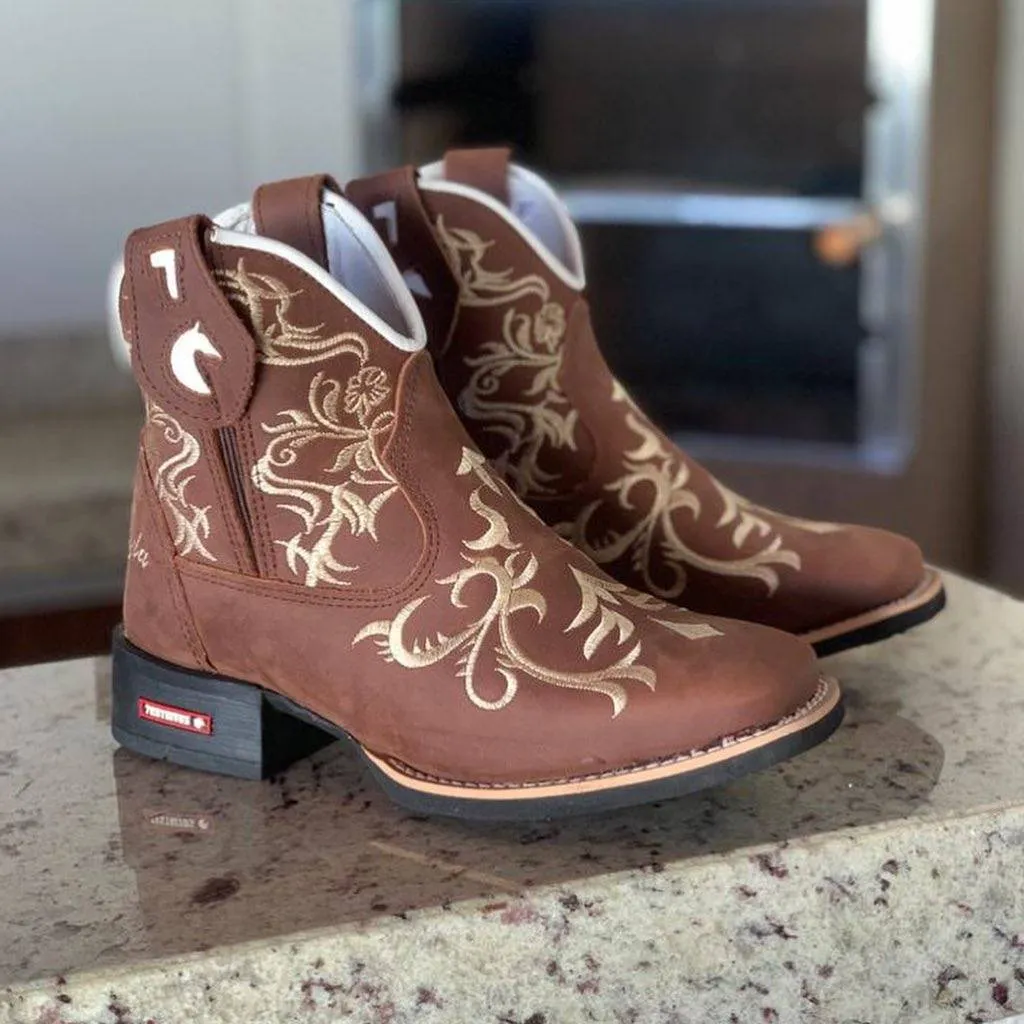 Cowgirl boot styling tips