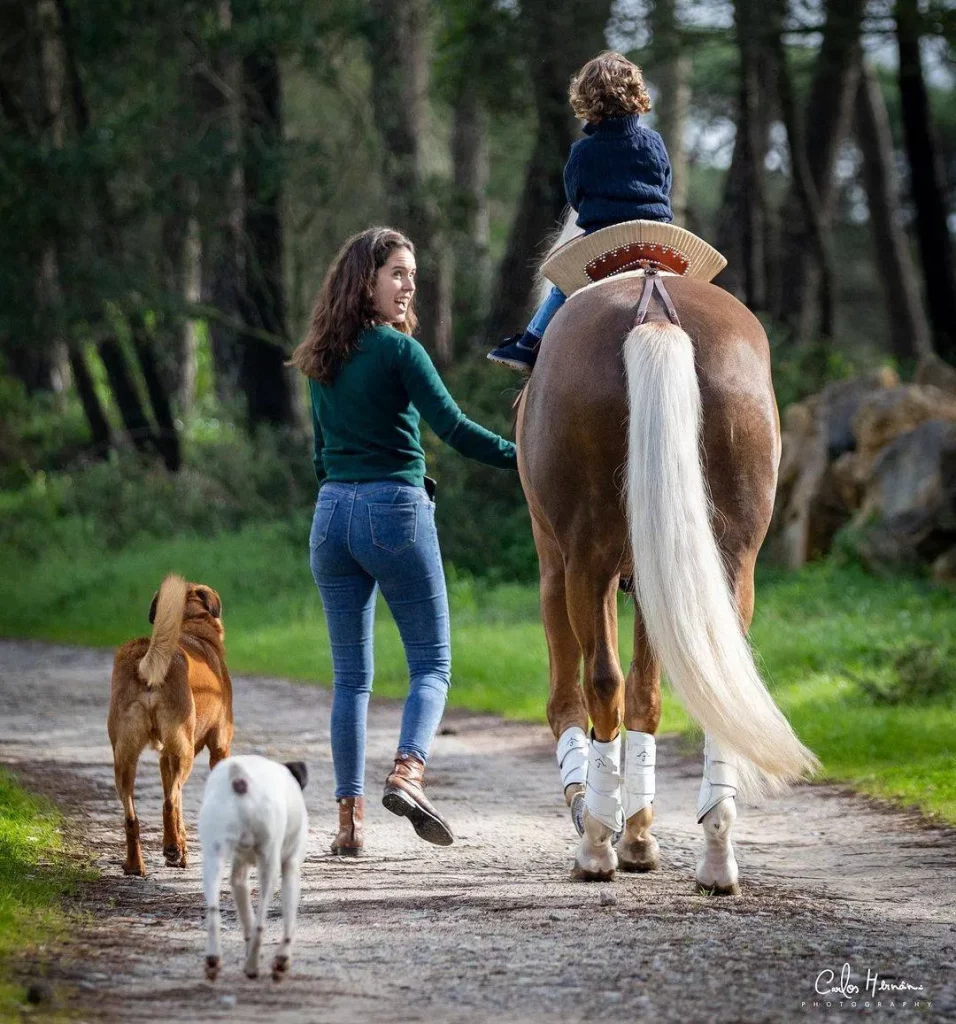 Modern cowgirl style
