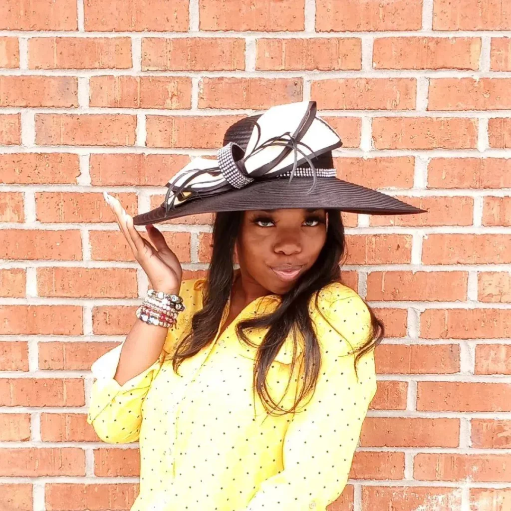 Oversized fascinators for women