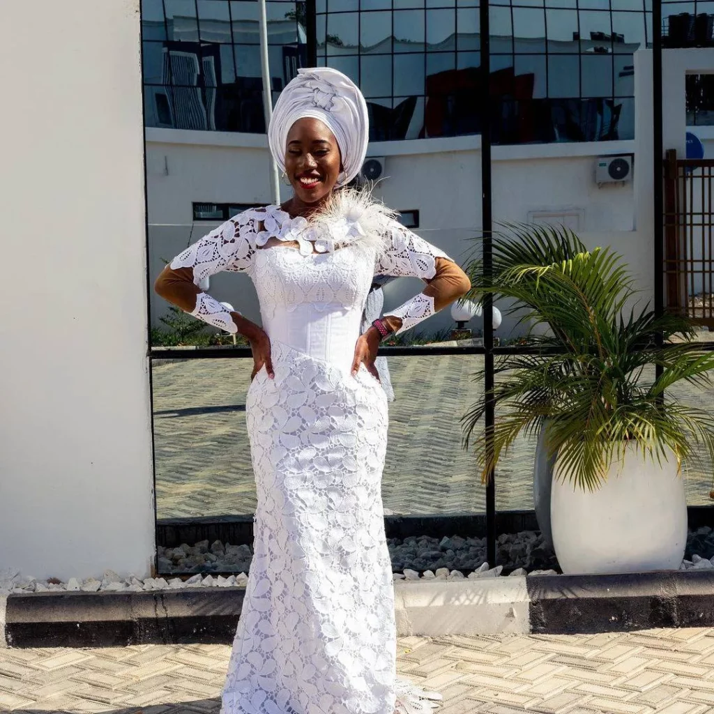 Statement fascinators for women