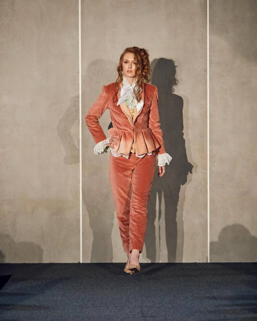 velvet jacket outfit ideas how to style a velvet suit