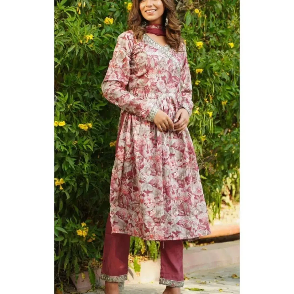 Naira Suit Design Naira Suit Design