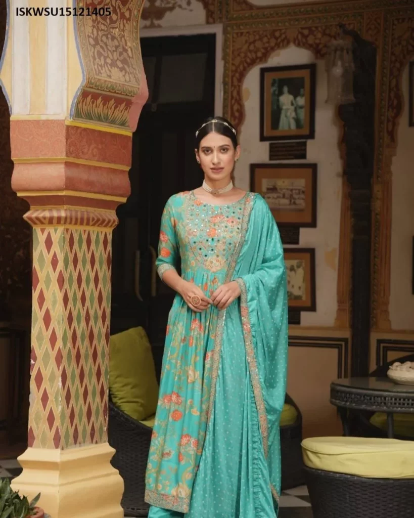 Naira Suit Design Naira Suit Design