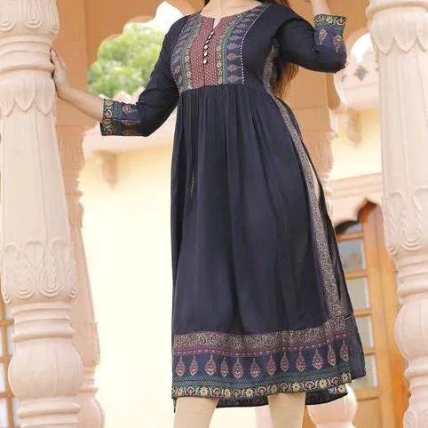 Nyra Cut Suit Design Nyra Cut Suit - Purple
