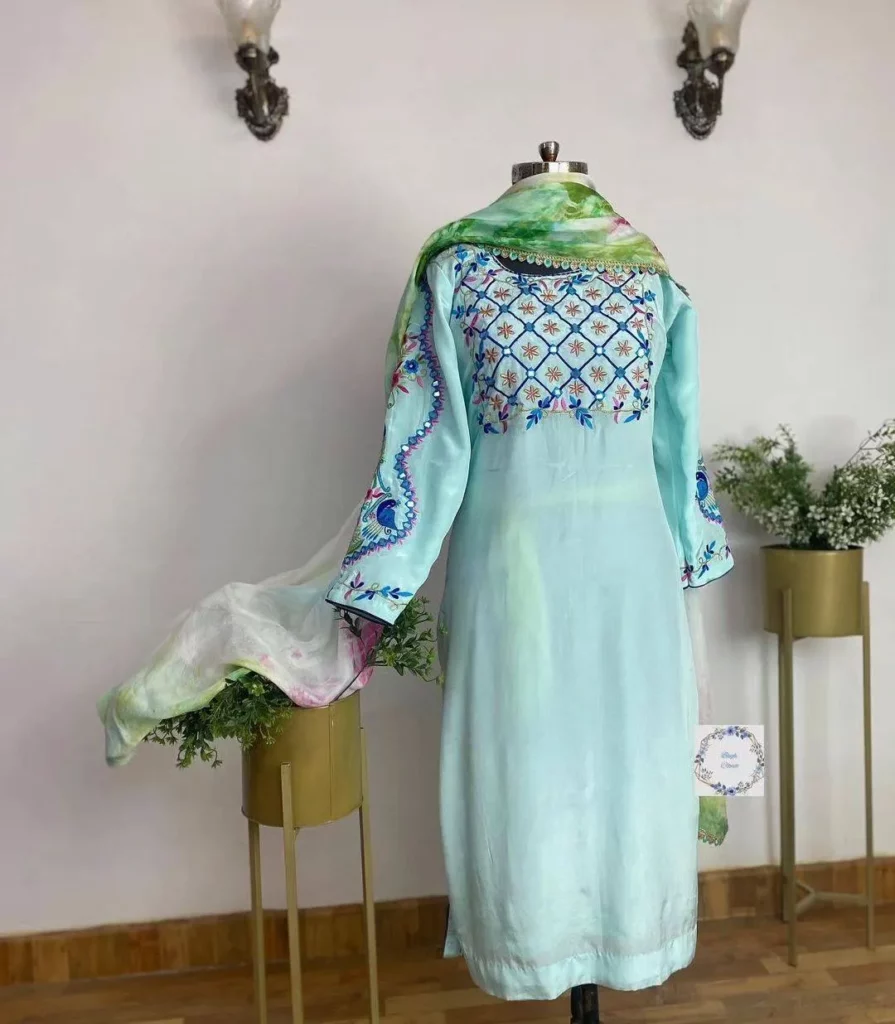 Punjabi Suits for older ladies Punjabi Suits for older ladies