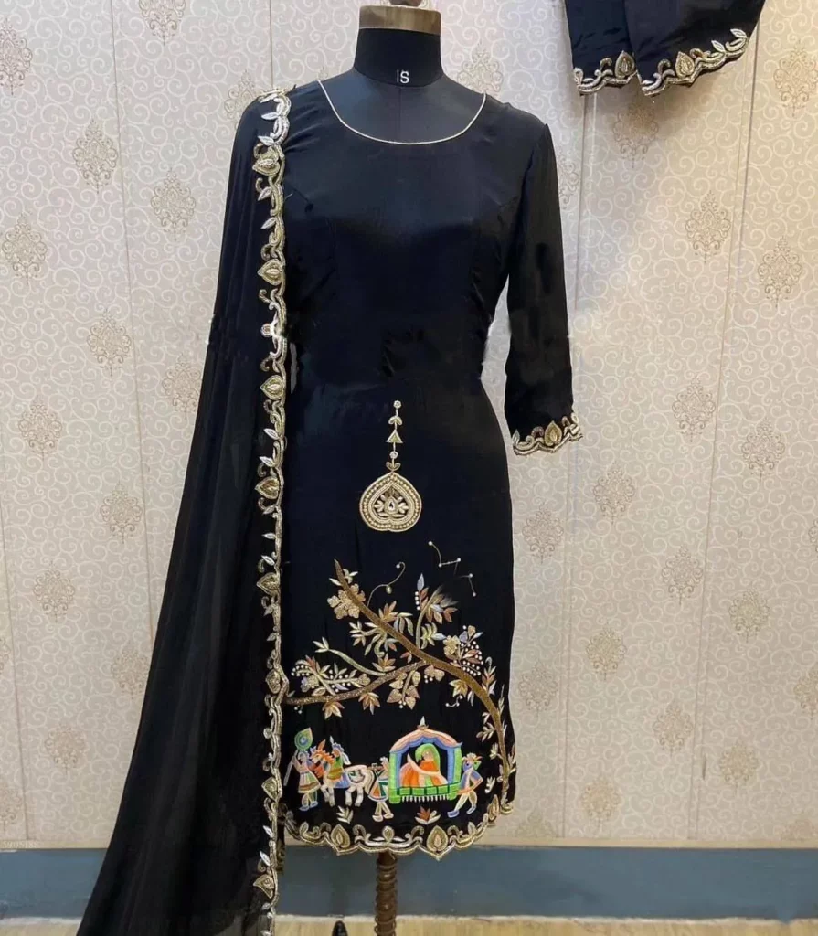 Punjabi Suits for mehndi function Punjabi Suits for mehndi function
