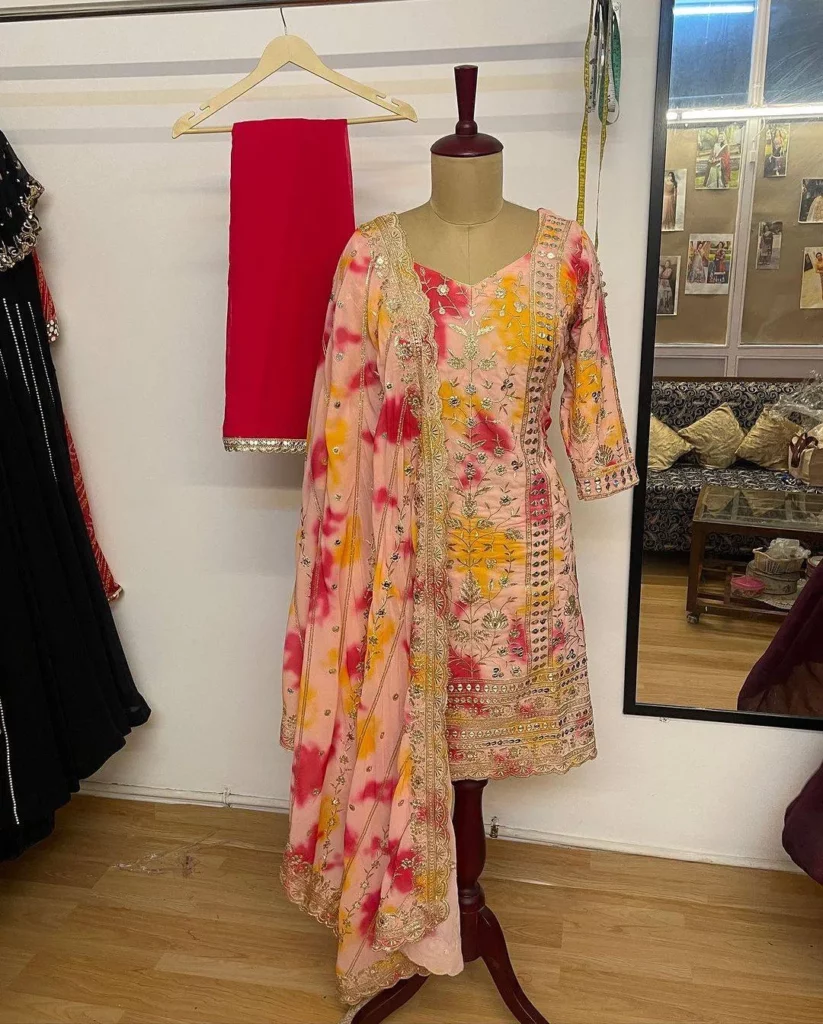 Punjabi Suits for girl child Punjabi Suits for girl child