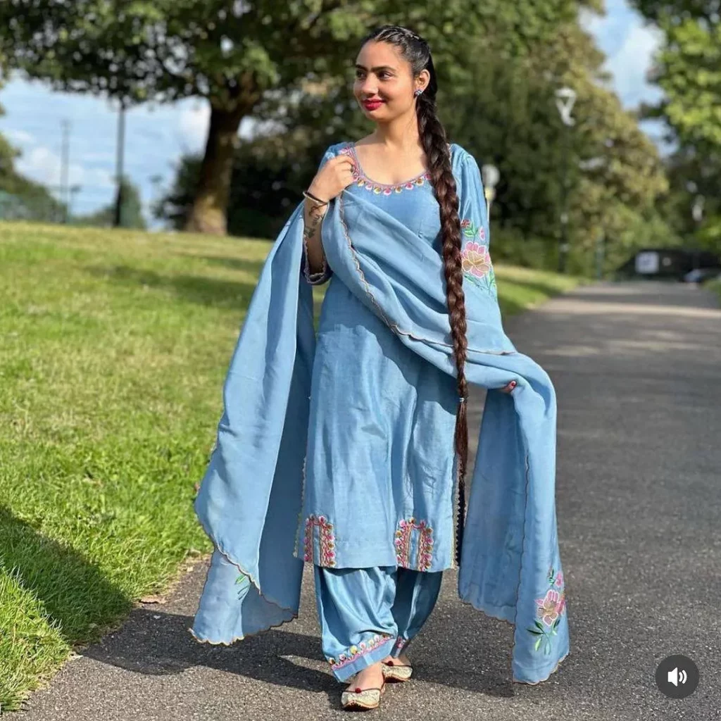 Punjabi Suit for girls Punjabi Suits For girls