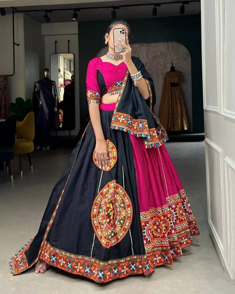 What make lehenga look fluffy? Which Colour of lehenga is in trend?