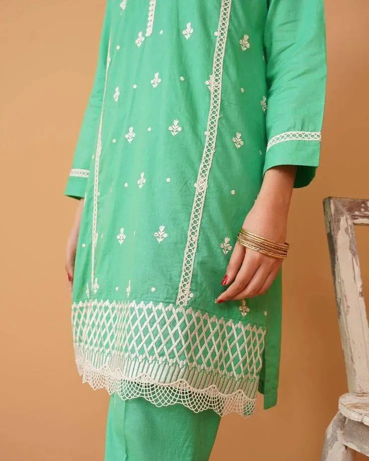 Pakistani Lawn Suit