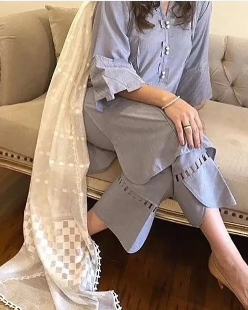 What is an Indian lawn suit?