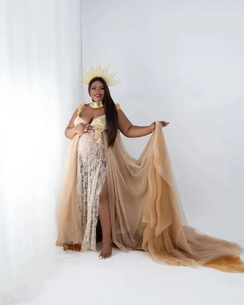 What To Wear For Your Maternity Photoshoot