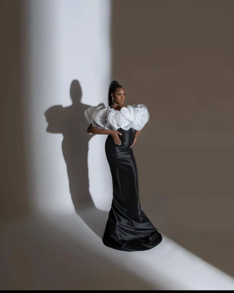 elegant maternity gowns