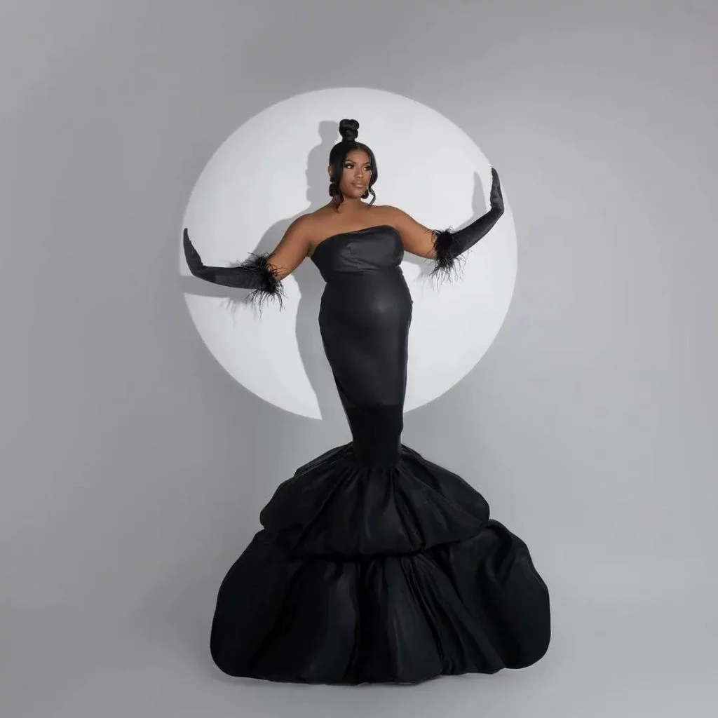 outfit ideas for pregnancy photoshoot