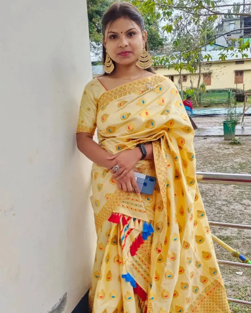 traditional Assamese sarong