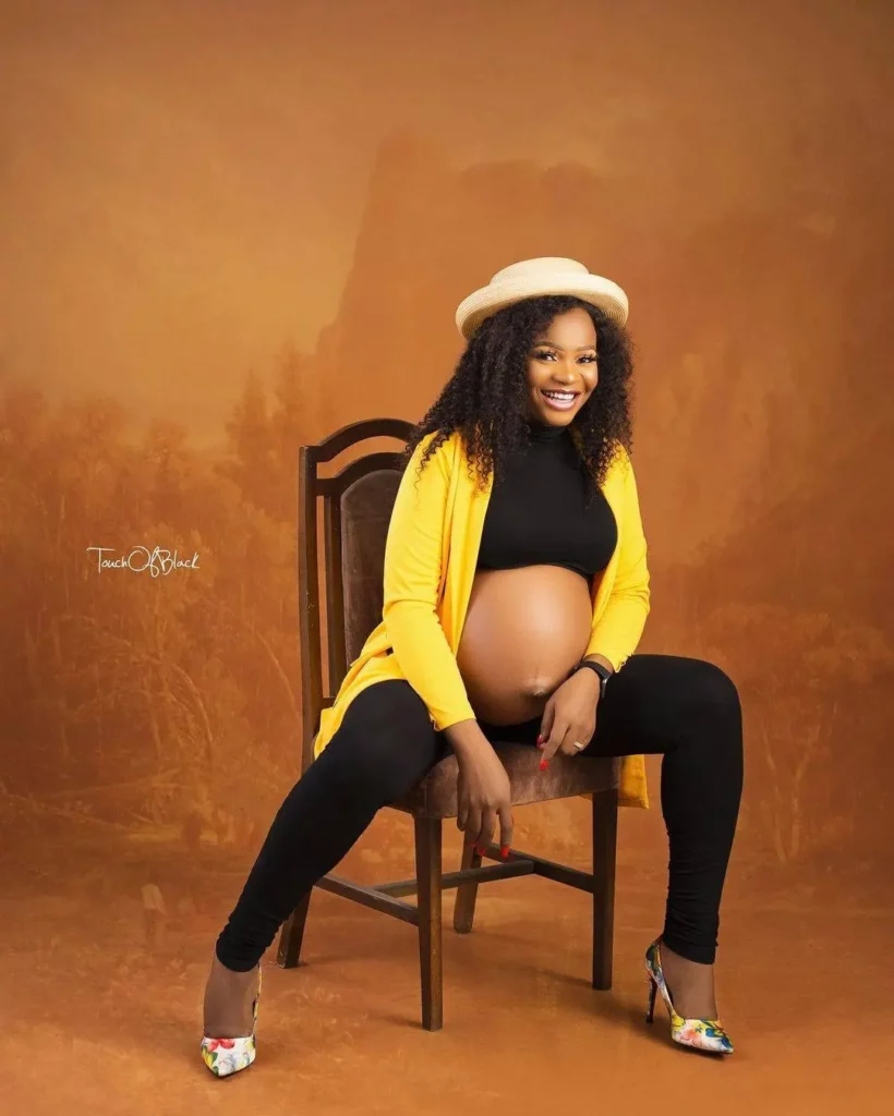 Pregnancy outfits for ladies