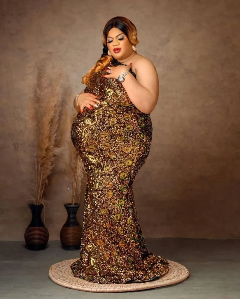Decent outfit ideas for pregnant ladies