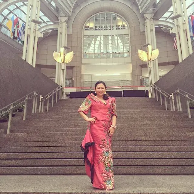 simple modern filipiniana dress