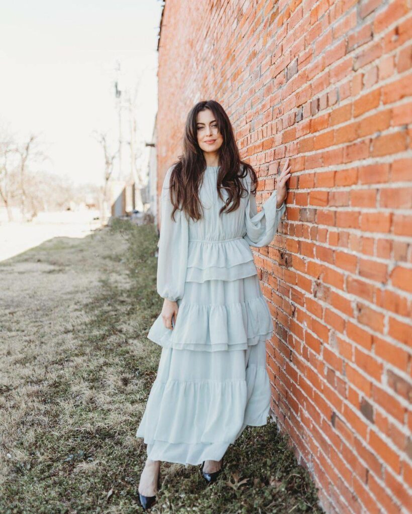 Chiffon tiered dresses for ladies