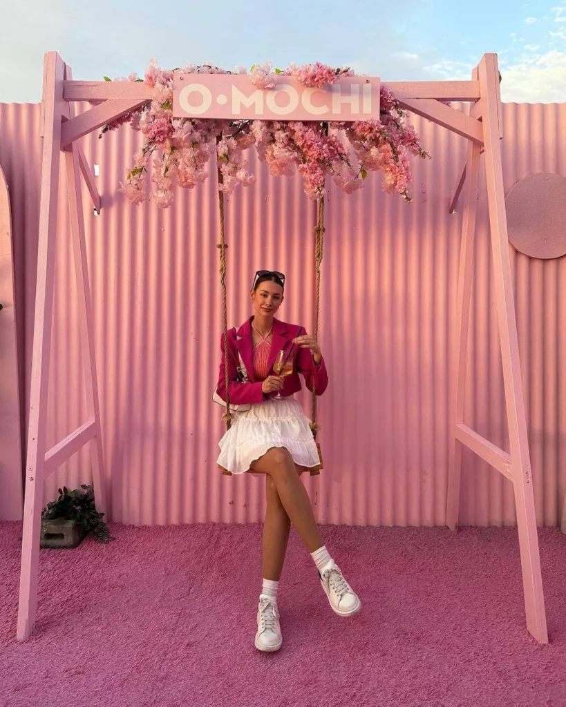 Barbie-inspired retro wear