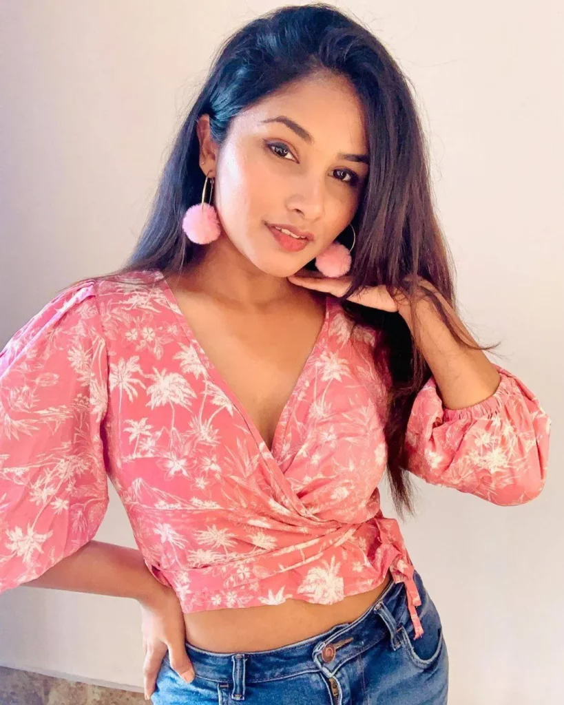 Pink fall tops
