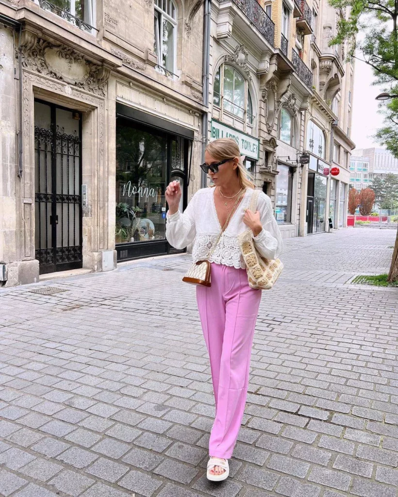 Pink activewear leggings
