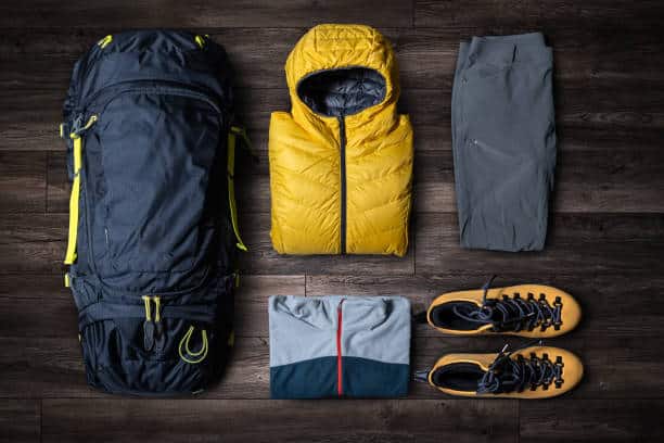 hiking outfit ideas for ladies