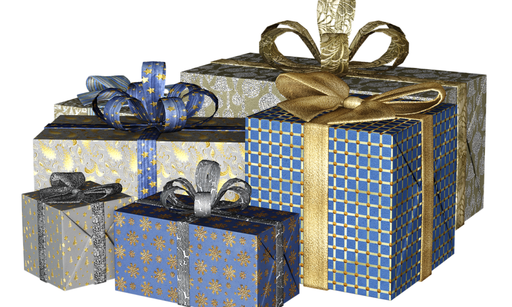 Best Wedding Gifts For New Brides and Groom
