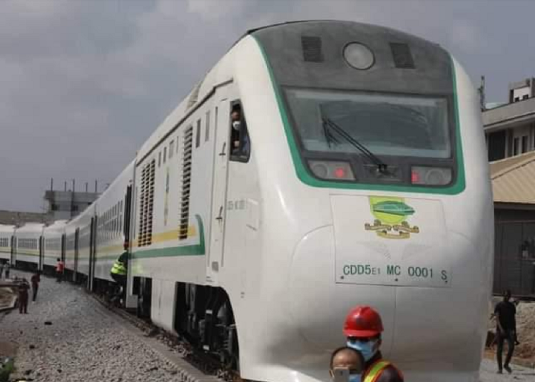 Panic in Port Harcourt as Train Rams into Vehicles at Woji Crossing