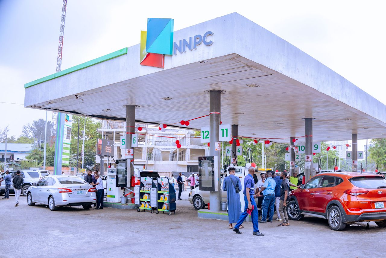 Petrol Price Drops As NNPC Slashes Pump Price By ₦100
